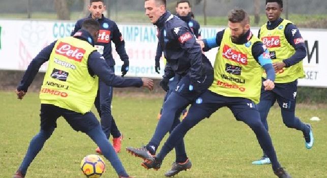 Repubblica - Napoli, seduta d'allenamento durante Benevento-Juve: Sarri non ha voluto che la squadra guardasse il match del Vigorito