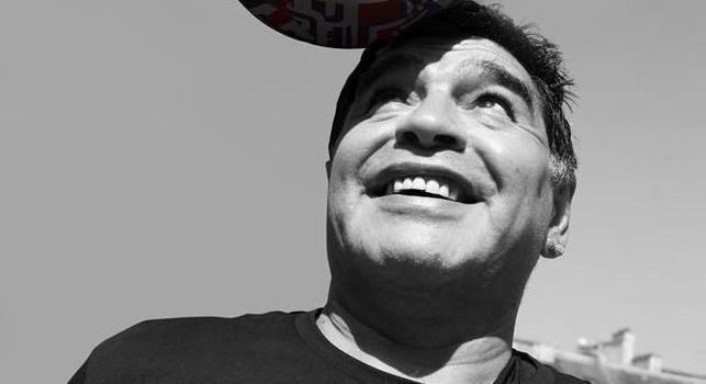 Maradona annuncia: Mercoledì in Svizzera giocheremo una partita storica con stelle del calcio mondiale! [FOTO]