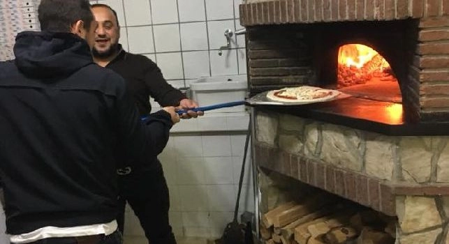 Amin Younes, esterno offensivo tedesco dell'Ajax