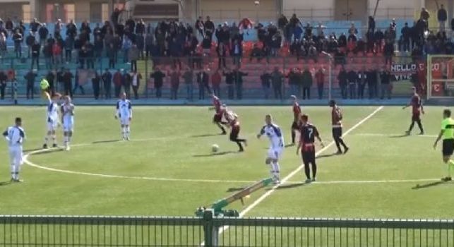 Ho chiesto ai miei ragazzi di far pareggiare gli avversari. Portici-Nocerina, tifosi furiosi: l'allenatore si dimette [VIDEO]