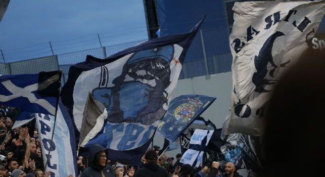 Se non vincente, vi massacriamo: inizia la protesta dei tifosi del Napoli