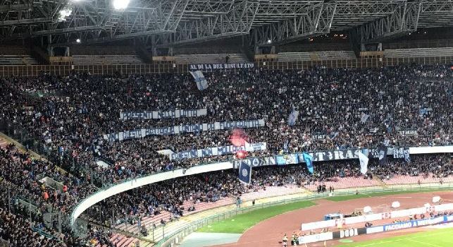 Il Roma - I tifosi spingono il Napoli al successo: domenica la resa dei conti Scudetto