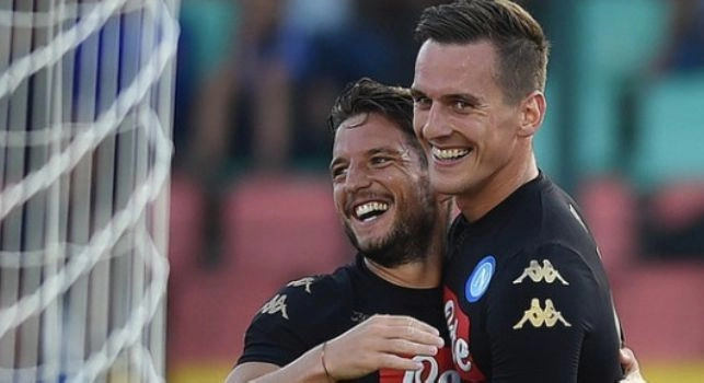 Sky - Dubbi di formazione per Ancelotti: vivo il ballottaggio Milik-Mertens, torna Callejon