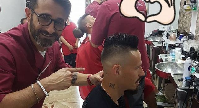 Nuovo look per Hamsik, il capitano ha deciso di <i>dare un taglio</i> alla sua cresta! [FOTO]