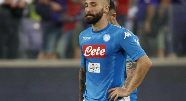 Tonelli, il padre: Non conosce Ancelotti, spero resti a Napoli. Inter-Juve? Un'offesa quanto accaduto