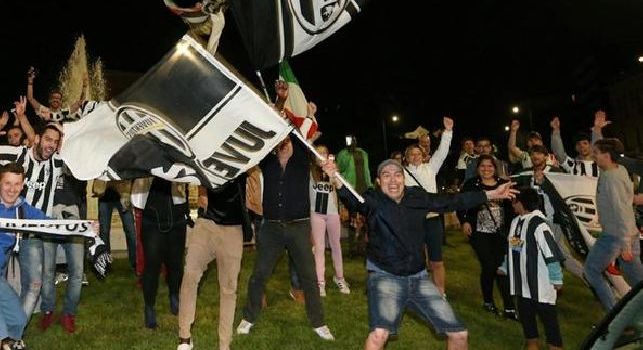 Da Brescia: <i>'Andate a Torino a rompere le...'</i>: tifosi della Juventus aggrediti mentre festeggiavano in città