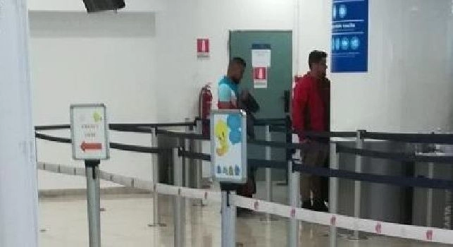 Napoli, che colpo: Vidal è già in città!, Mediaset lancia la bomba: ma la verità purtroppo è un'altra [FOTO]