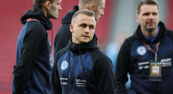 Dalla Spagna - Il PSG non molla Lobotka: il Napoli resta in pole ma c'è il rischio asta