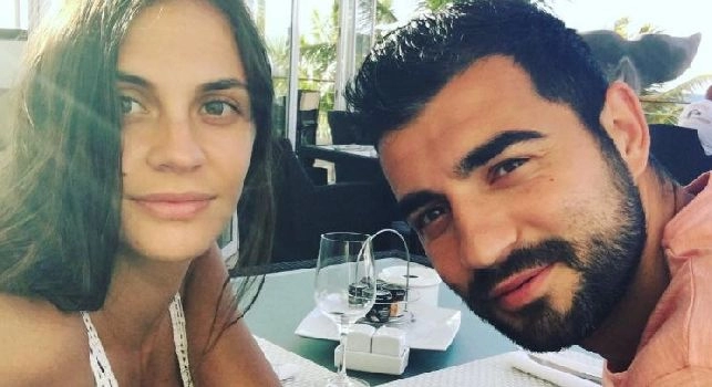 Addio Albiol, Il Mattino - La moglie decisiva per accettare l'offerta del Villarreal