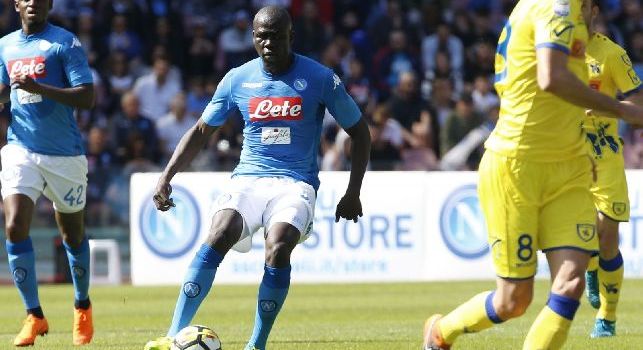 Dall'Inghilterra - Il Manchester United si muove per un centrale, anche Koulibaly in lista