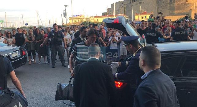 Roberto Inglese al raduno con la SSC Napoli all'hotel Vesuvio