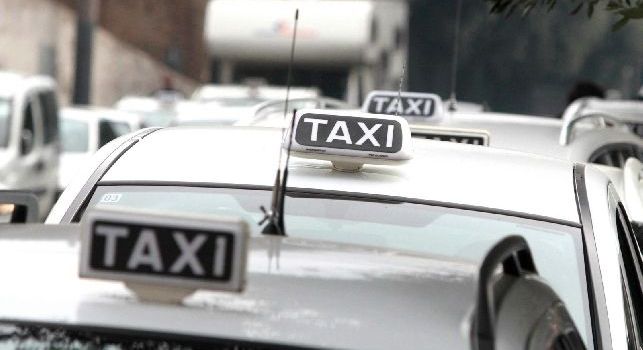 Sciacca (presidente del Sindacato Italiano Libero Trasporti): “Chiediamo lo stato di crisi del comparto taxi e aiuti concreti da Governo e istituzioni per tutelare tassisti e passeggeri”