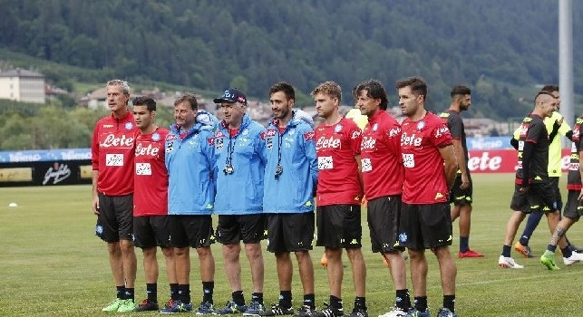 Dimaro, staff di Carlo Ancelotti in campo a Carciato