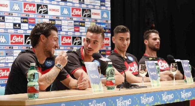Verdi: Sono arrivato con convinzione: meritai i fischi del San Paolo, Fabian: Xavi il mio idolo, Karnezis: Scoprirete la forza di Meret. Un sogno essere allenato da Ancelotti [VIDEO]