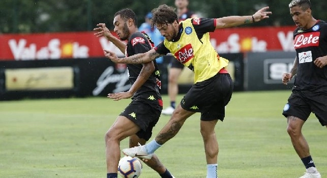 Simone Verdi in azione con la maglia del Napoli