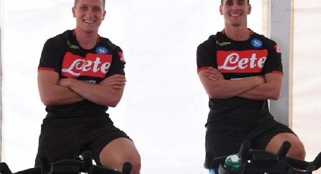 Zielinski e Milik si allenano insieme a Dimaro: Buon ritiro azzurro, ragazzi! [FOTO]