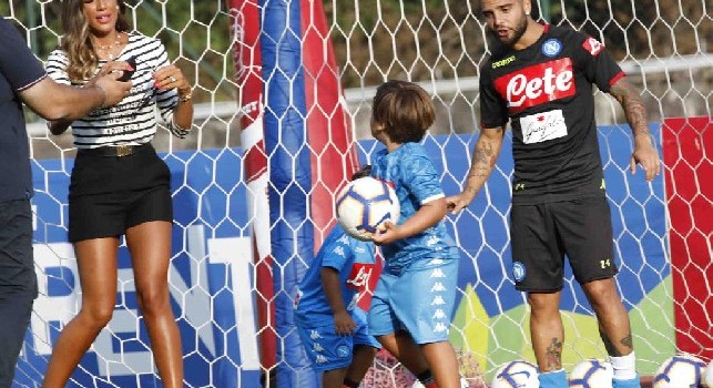 Piccoli insigne crescono tra rigori e sorrisi: a Dimaro anche la famiglia di Hysaj e Allan