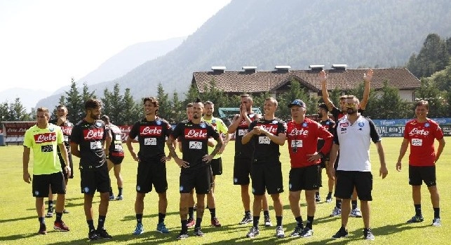Il Mattino - Napoli-Dimaro, pronto nuovo accordo triennale: decisivo Ancelotti, rifiutate offerte da Canada, Cina e Indonesia