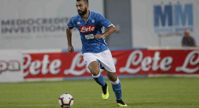 Albiol: Non è stato facile cambiare dopo Madrid ma la gente di Napoli mi ha aiutato! Che emozione la prima al San Paolo, rapporto ottimo con tutta la squadra. Speriamo di fare una bella stagione [VIDEO]