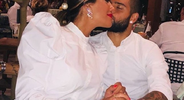 Insigne in vacanza a Capri con la moglie Jenny: L'amore mio [FOTO]