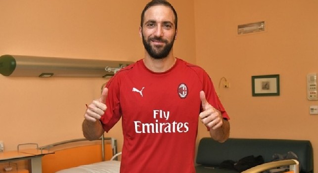 Mediaset, Cerruti: “Tutti parlano bene di Ancelotti a Milano, Higuain carico per il Napoli. Reina? Non giocherà”