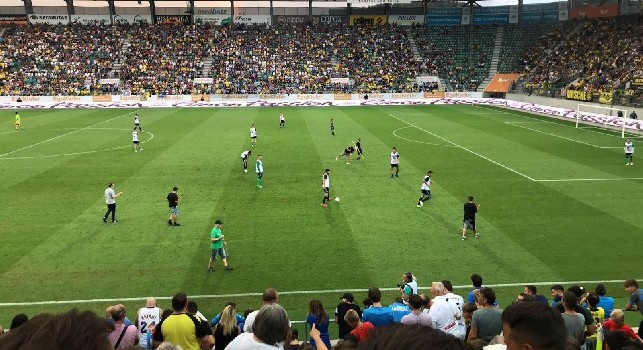 Borussia Dortmund - Napoli, sono 13.382 gli spettatori al Kybunpark