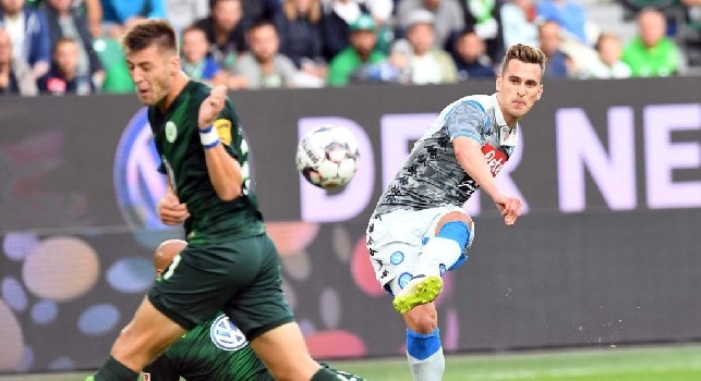 Mediaset - Il Napoli crolla contro il Wolfsburg, deludono Fabian Ruiz e Malcuit