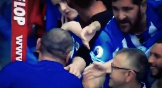 Southampton-Chelsea, 0-3: presenti diversi tifosi del Napoli al St. Mary's Stadium per applaudire Sarri