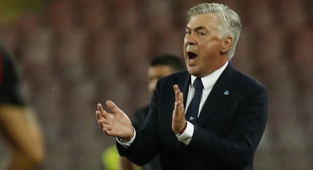 Carlo Ancelotti in Napoli-Milan