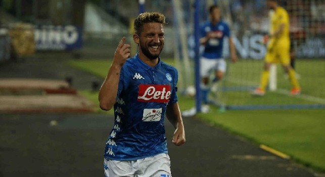 Mertens esulta dopo il gol (SSC Napoli)