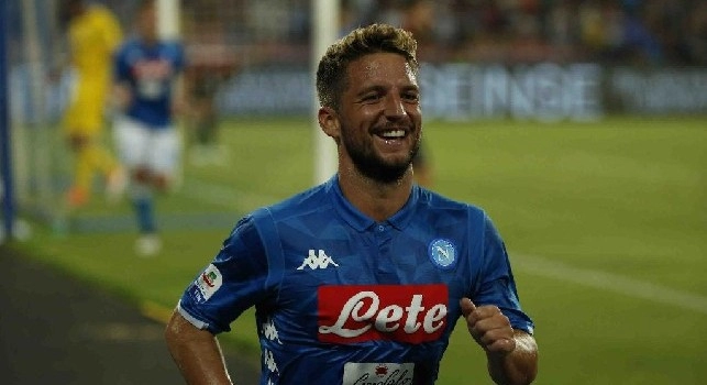 Primo cambio per Ancelotti: al 67' minuto entra Mertens al posto di Insigne