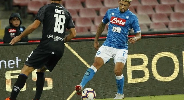 Una marcia in più sulla fascia, la capigliatura fluo è un'alternativa ai riflettori, Malcuit convince i quotidiani all'esordio