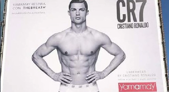 Scoppia il caso Cristiano Ronaldo, diventa testimonial del marchio partenopeo Yamamay prima di Juve-Napoli!