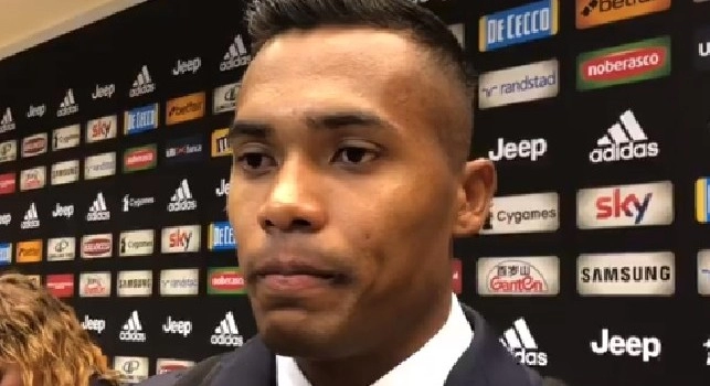 Alex Sandro fa finta di niente: Non ho sentito i cori contro i napoletani. Scudetto? Il Napoli se la giocherà fino alla fine [VIDEO CN24]