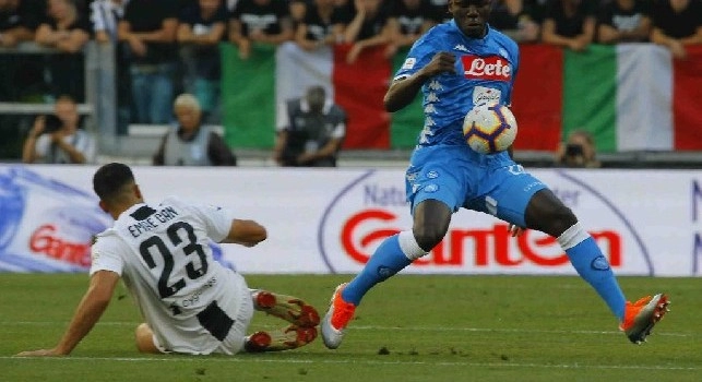 Koulibaly su Twitter: Convinti del nostro valore: andiamo avanti, a testa alta