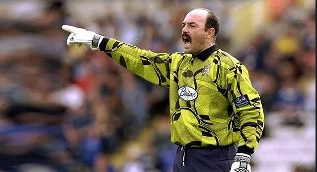 Liverpool, l'ex portiere Grobbelar choc: Quanta gente ho ucciso? Non posso dirlo, ma la prima volta è orribile