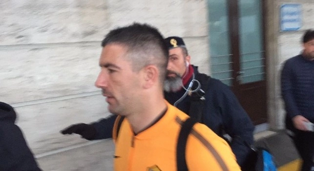 Roma, infortunio per Kolarov: non riesce a camminare, salta Empoli-Roma!