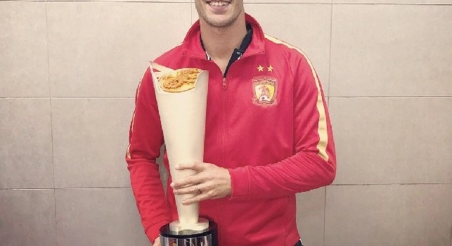 Paolo Cannavaro rincontra Lavezzi in Cina: E' sempre bello vederti. Tvb! [FOTO]