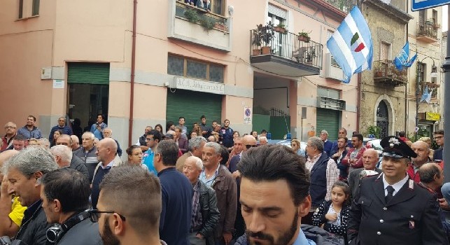 Inaugurazione del Club De Laurentiis a Solopaca: tantissimi tifosi del Napoli a seguito [FOTOGALLERY]
