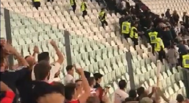 Tifosi Genoa all'Allianz Arena di Torino