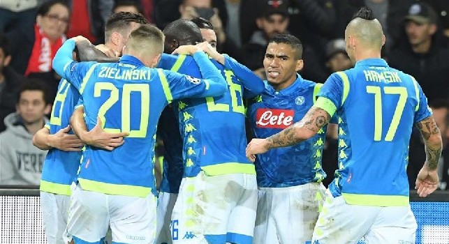 CdS: Altro che farsela addosso <i>in albergo</i> ancor prima di giocare, ora il Napoli è tutt'altra cosa: viene fuori una personalità quasi sorprendente