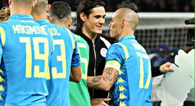Edinson Cavani e Marek Hamsik in PSG - Napoli in Champions League a Parigi