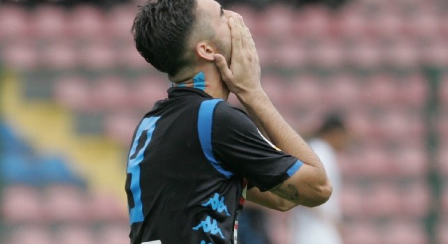 Primavera, Napoli-Sampdoria 0-0: la disperazione di Negro, lo sguardo di Baronio e la pioggia incessante [FOTOGALLERY CN24]