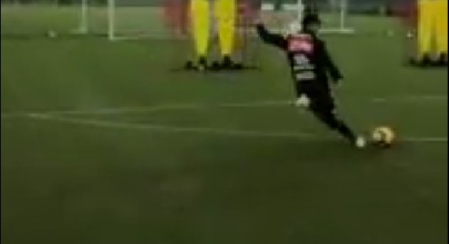 Callejon, cecchino di precisione su punizione: 4 su 4 in allenamento! [VIDEO]