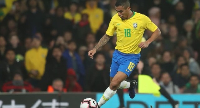 Brasile-Honduras, Arthur esce in barella: dentro Allan al 32' del primo tempo