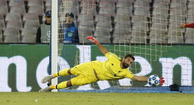 Liverpool, Alisson: Napoli? Una big, dovremo dare il 100%! Spalletti un grande, hanno giovani talentuosi. Sulla parata del 2018 ho un aneddoto...