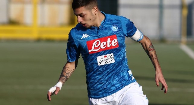 Gianluca Gaetano in azione con la maglia del Napoli