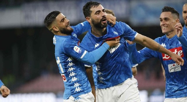 Sintesi Napoli-Spal: highlights dell'1-0! Decide Albiol da corner, miracolo di Meret al 91' [VIDEO]