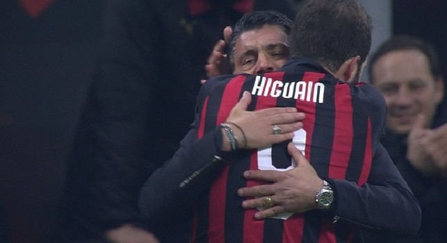 Gonzalo Higuain e Gennaro Gattuso con la maglia del Milan