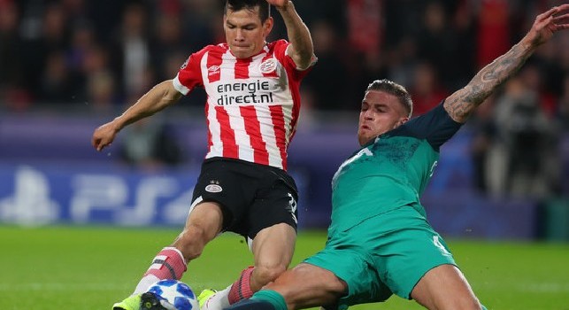 Lozano, l'agente: Rimarrà al PSV fino alla fine della stagione, il club non vuole venderlo ora
